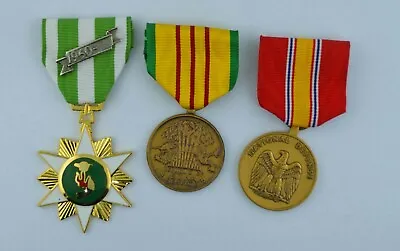 VIETNAM WAR U.S. SERVICE MEDALS US ARMY NAVY AIR FORCE MARINES 3 Full Size Used • $43.98