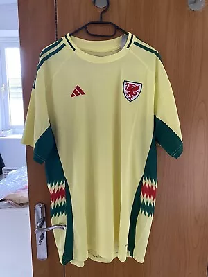 Wales 2024 Away Football Shirt - 2XL • £40