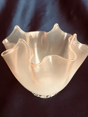 Vintage Genuine Venetian Handkerchief Art Glass Vase Murano Itlay Apricot Color • $50