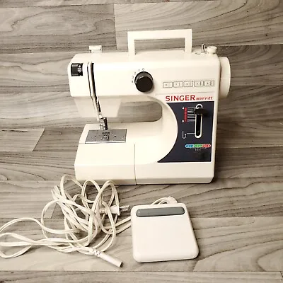 Singer Merritt Sewing Machine Model 212 TESTED WORKS • $80.99