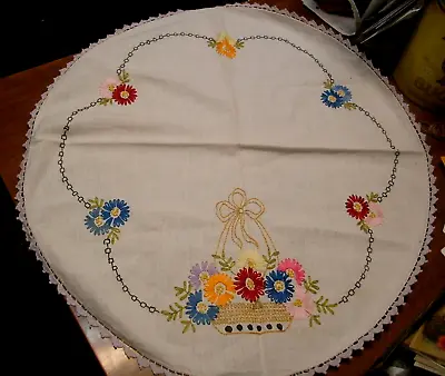 $8.50 • Buy Large Vintage Circular Embroidered Linen Table Scarf With Crocheted Edging