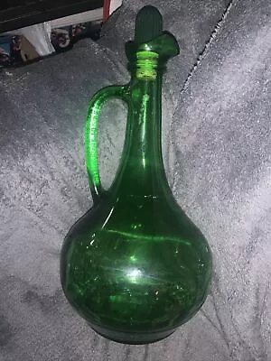 Wine World Bottle Jug Decanter Wine World 1976 - Beautiful Green Glass 12  • $20.10