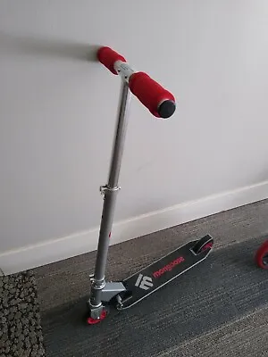 MONGOOSE FORCE 1.0 Folding Scooter • $15