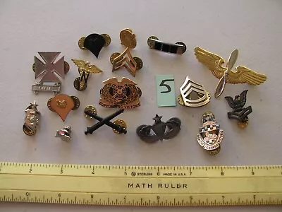 U.s. Military Insignia Grouping / Lot Deal #5 ~pins Badges Crests Ect ~nice~ • $12.95