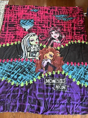 RARE Monster High Original Ghouls Rule Reversible Twin Bedding Comforter Zigzag • $129.99