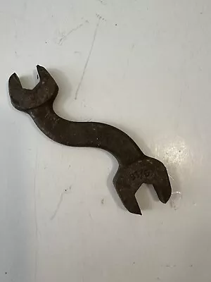 Vintage Curved  S  Shaped Double Open Ended Wrench 1/2” And 9/16” • $10