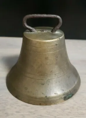 ANTIQUE PRIMITIVE BRASS COW CATTLE SHEEP FARM BELL NICE PERCUSSION SOUND 3  Tall • $30