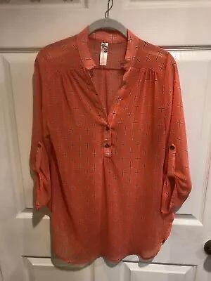 Yahada USA Women’s Blouse Size Medium M Coral Sheer Crosses Exc Cond • $7.95