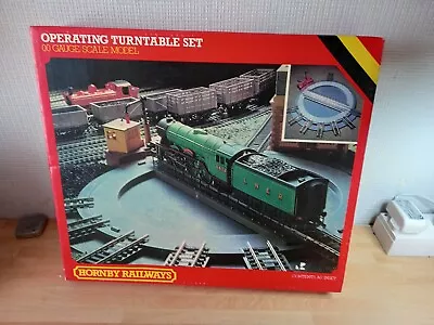 Hornby R410 Operating Turntable Complete And Working • £19