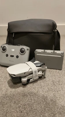 $355 • Buy Dji Mini 2 Drone Fly More Combo