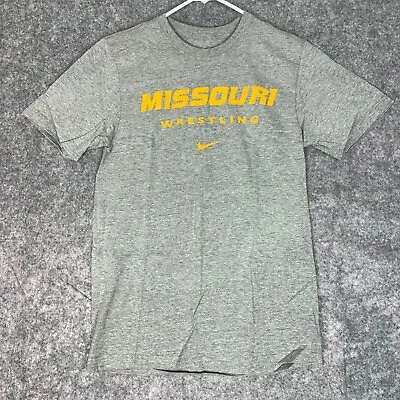 Missouri Tigers Nike Mens T Shirt Small Gray Gold NCAA Wrestling Mizzou Sports • $18.98