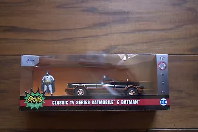 Jada Classic TV Series 1:32 Batmobile And Batman Die-cast Car • $9.76