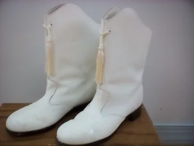 White Marching Boots By GOTHAM Size 6 • $30