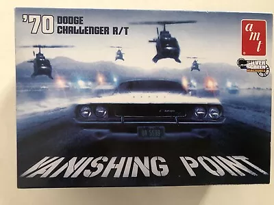 AMT Vanishing Point 1970 Dodge Challenger R/T 70  1/25 Movie Car Model Kit • $98