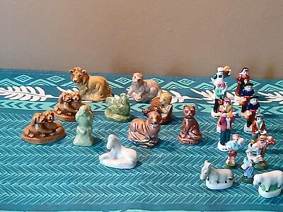 Vintage Lot Of WADE ENGLAND Ceramic Glazed Miniture Figurines MISC Animals  • $14.99