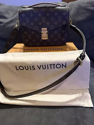 LOUIS VUITTON Pochette Metis Monogram 2Way Shoulder/Crossbody Hand Bag-Full Set • $2600