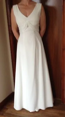  Loulou   Elegant Wedding Dress WITH VEIL Size 10 • £150