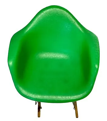 Vitra Design Museum Official Miniature Eames Armshell Chair Authentic  • $221
