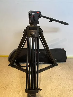 Manfrotto 520 MVB Professional Tripod With 501 Fluid Head + Bag • £50