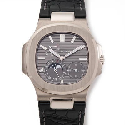 £63950 • Buy Patek Philippe Nautilus White Gold Watch 5712g-001 Com003333