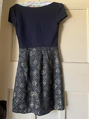 $17 • Buy Forever New Dress Size 6
