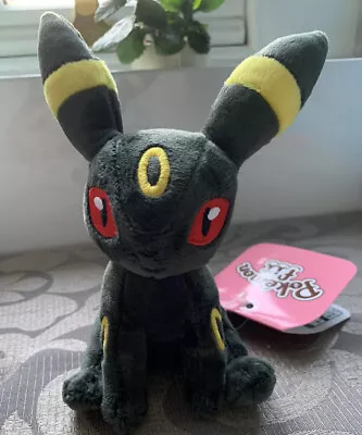 Pokemon Center Pokemon Fit/Sitting Cuties Umbreon Plush New • £21.99