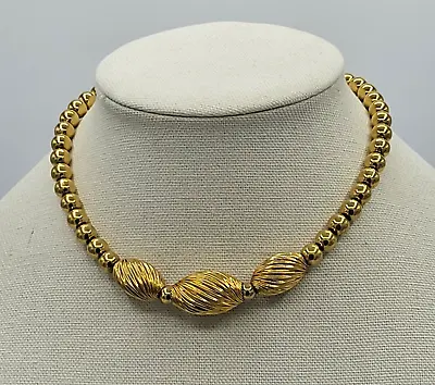 Vintage Monet Necklace Lightweight Gold Tone Twisted Oval Beaded 14  • $15.45