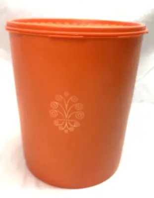 VIntage Tupperware Harvest Orange Large Canister Servalier With Lid Collectible • $14.21
