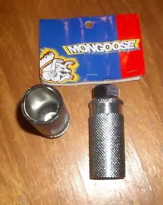 NOS 1997 Vintage Mid School BMX Steel Axle Extenders Pegs Mongoose Rear 26TPI • $12.99