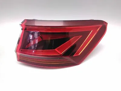 VOLKSWAGEN TOUAREG Tail Light Rear Lamp O/S 2018-2023 5 Door Estate RH 760945208 • $261.30