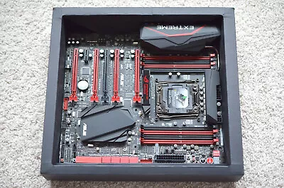 ASUS RAMPAGE V EXTREME LGA 2011-v3 X99 SATA 6Gb/s USB 3.0 EATX Intel • $249.95