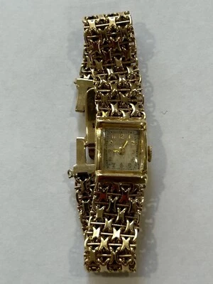$152.50 • Buy Retro Art Deco 1940s Ladies 14k Bulova Gold Watch & Link Band 25 Gms No Reserve!