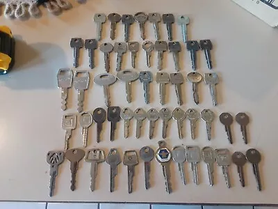 Large Lot Of USED Vintage Car Keys- VW/FORD/GM/Hudson 52 In Total • $19.99