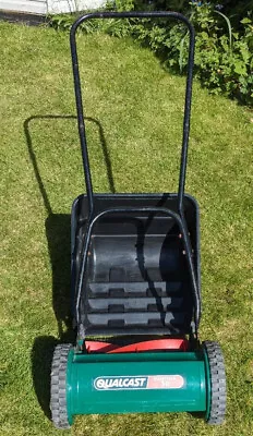 Qualcast Panther 30 - Push Mower With Grass Box . • £25