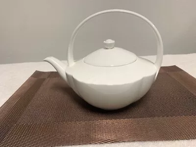 £185.89 • Buy  Villeroy & Boch  ARCO WEISS   Tea Pot - NEW - Free Shipping 