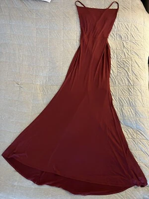 £10 • Buy Ladies Size 8 Lipsy Wine Coloured Prom Dress