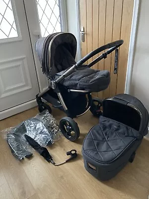 Mamas & Papas Ocarro Pram Travel System - Onyx Limited Edition  • £310