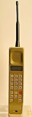 Motorola DYNATAC 8000M 1988 DETROIT Vintage BRICK CELL PHONE TESTED UNLOCKED • $615