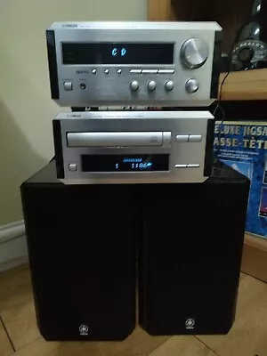  Yamaha Tuner Amp CD Player And Speakers • £195