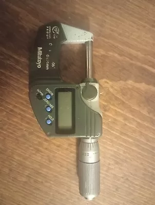Mitutoyo Digital Micrometer 0-1 • $23