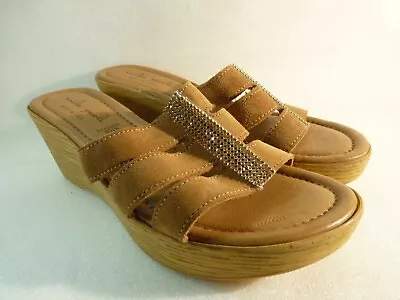 Mila Paoli Women Shoes Sandals Wedge Slide Tan Size 7.5 SKU 11935 • $27