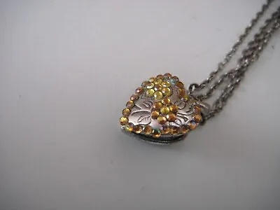 £3 • Buy Custom Jewellery Small Heart Locket With Small Dots Of Gems New