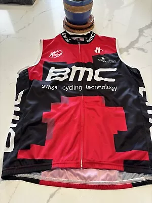 BMC Swiss Cycling Wind Vest Men’s Size  XL Red & Black Full Zip - Packable • $11