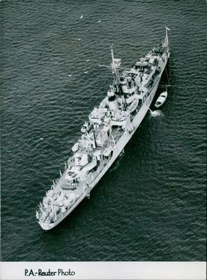 £19.31 • Buy H.M.S. AMETHYST - Vintage Photograph 4851432