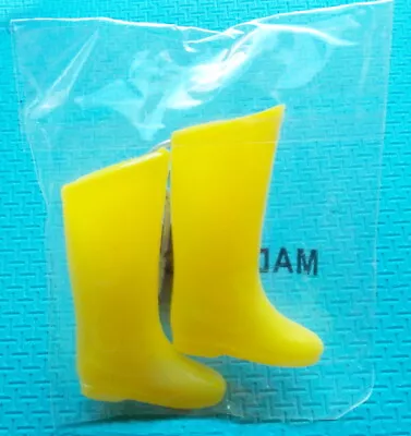 1974 Aquaman ISIS Shazam Superman 8  Mego Figure -- BOOTS SUIT SHOES CAPE Es • $13.46