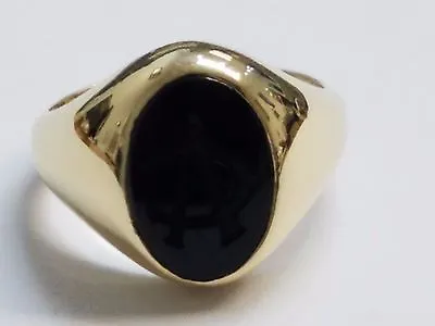 14 Karat Yellow Gold Onyx Ring Size  Size 5 • £438.71