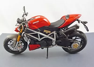 Closeout! Dollhouse Miniature Maisto Model Ducati StreetFighter Motorcycle #4 • $9.99