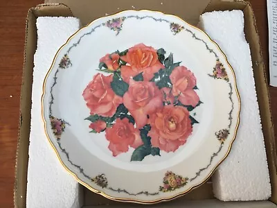Royal Albert Plates Queen Mothers Favourite Flowers • £30
