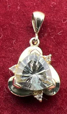9ct Aquamarine And Diamond Pendant. 375. • £105