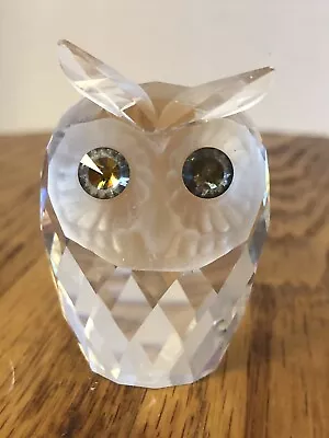 Vintage Pressed Glass Owl Figurine. • $28